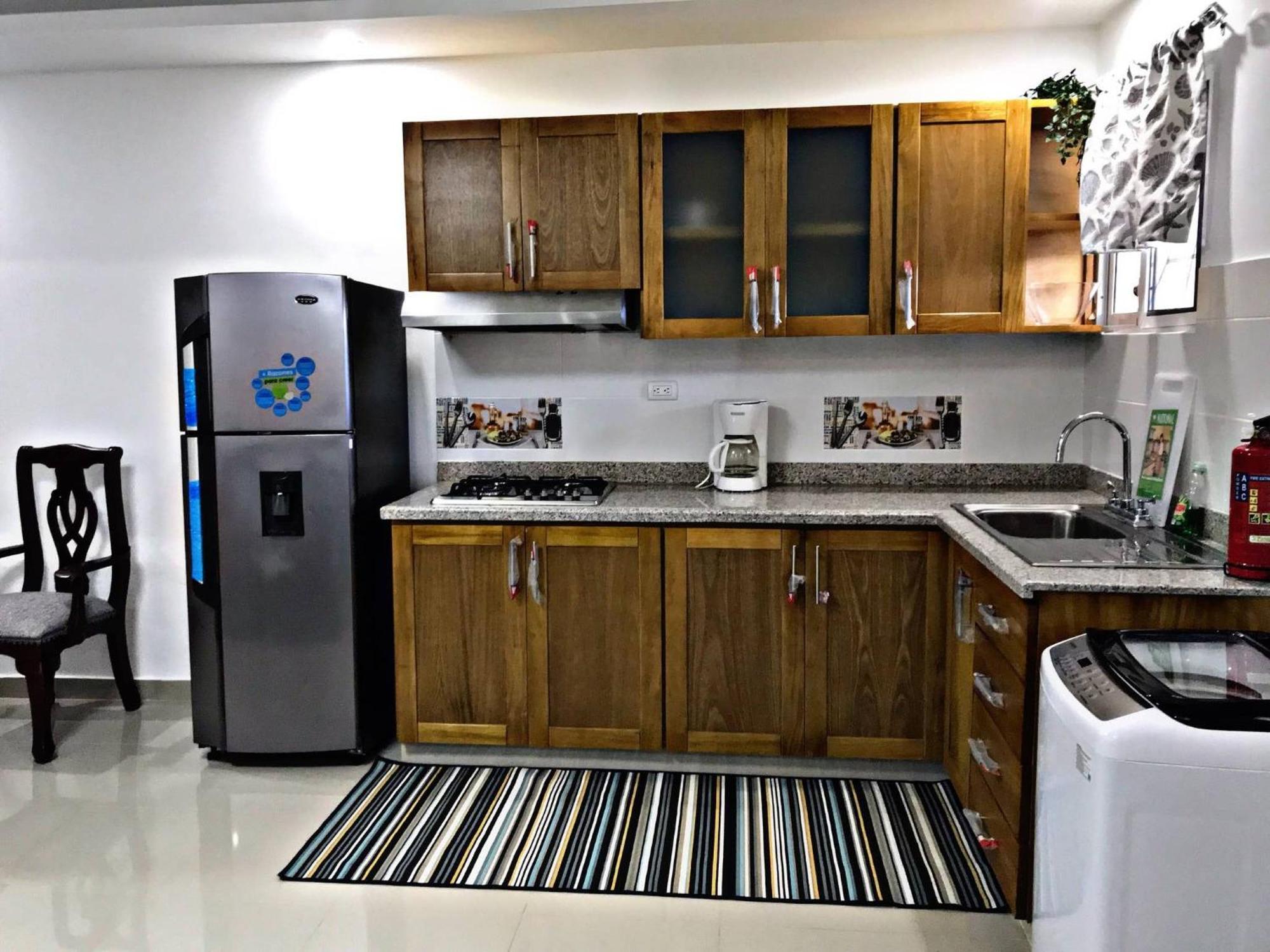 Fully Equipped New 1Br Apt-Dt-2Mins To Beach โซซูอา ภายนอก รูปภาพ